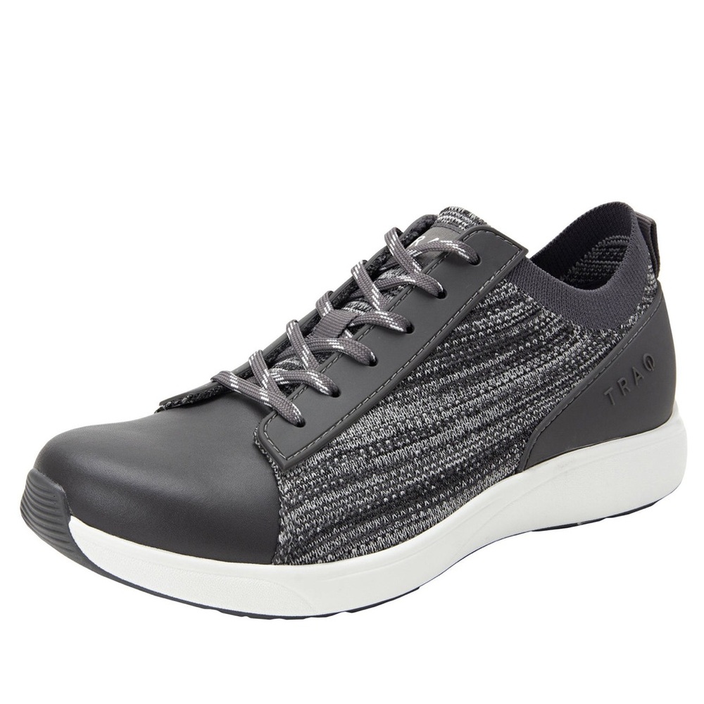 NIB TRAQ by Alegria QEST CHARCOAL Smart Sneakers Walking Run Activewear Shoes